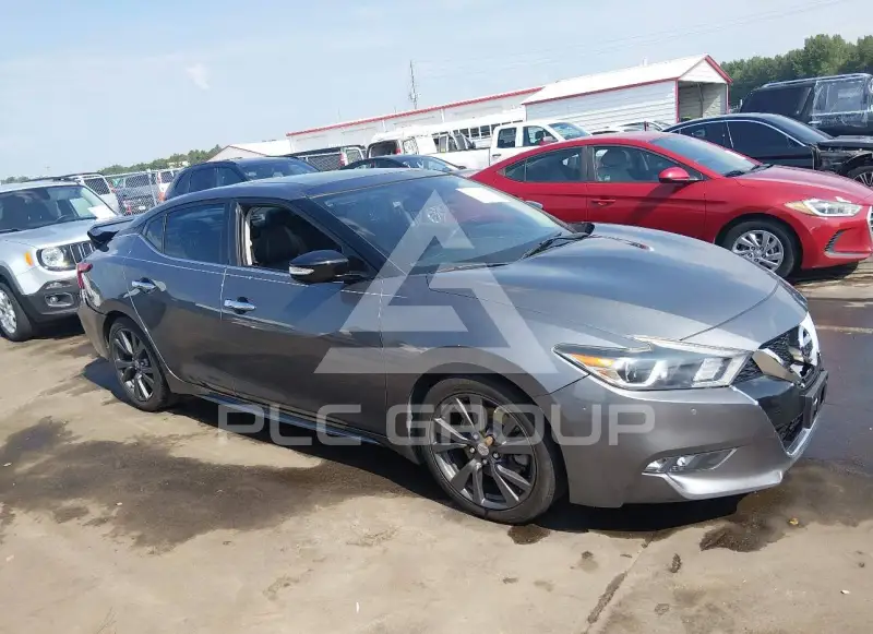 2017 Nissan MAXIMA photo