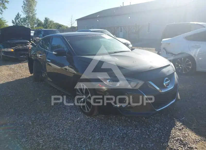 2017 Nissan MAXIMA photo
