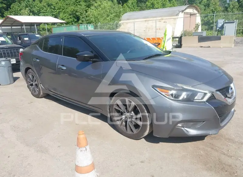 2017 Nissan MAXIMA photo
