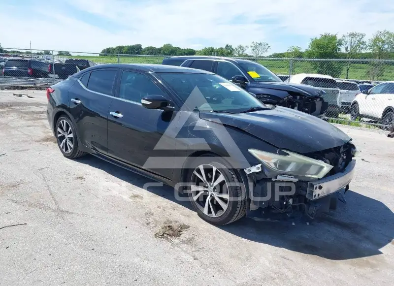 2017 Nissan MAXIMA photo