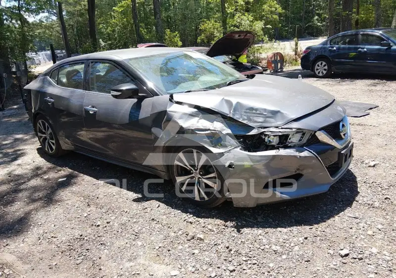 2017 Nissan MAXIMA photo