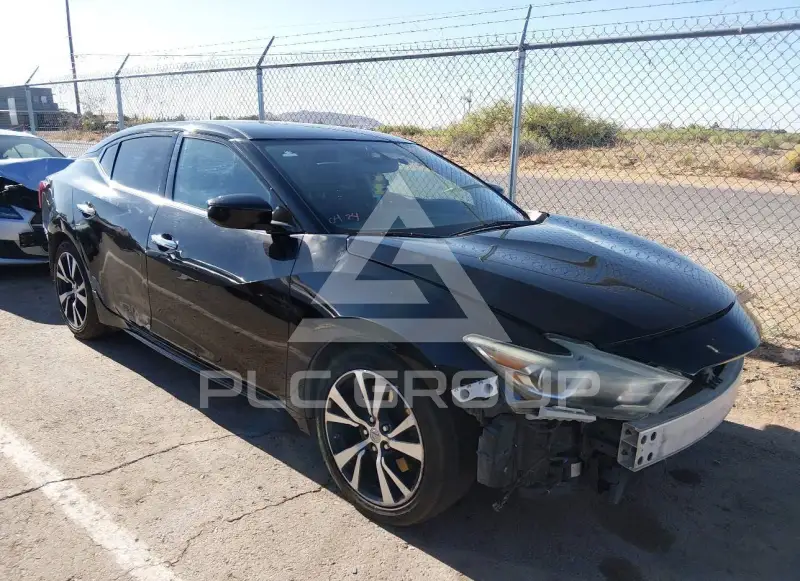 2017 Nissan MAXIMA photo