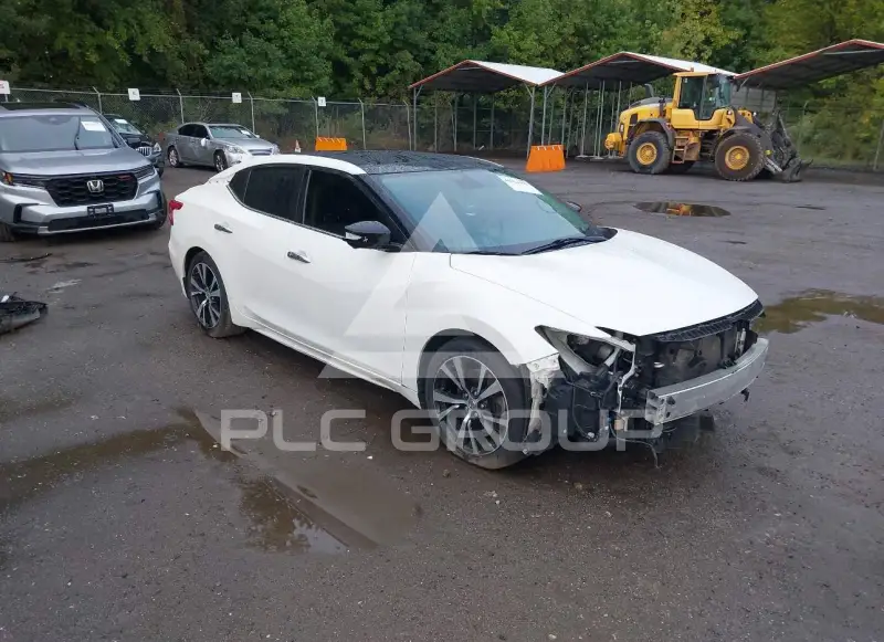 2017 Nissan MAXIMA photo
