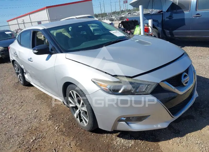 2017 Nissan MAXIMA photo