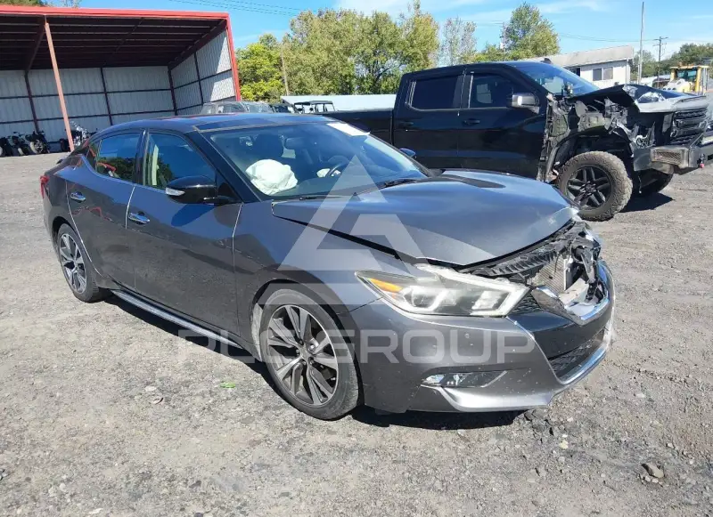 2017 Nissan MAXIMA photo