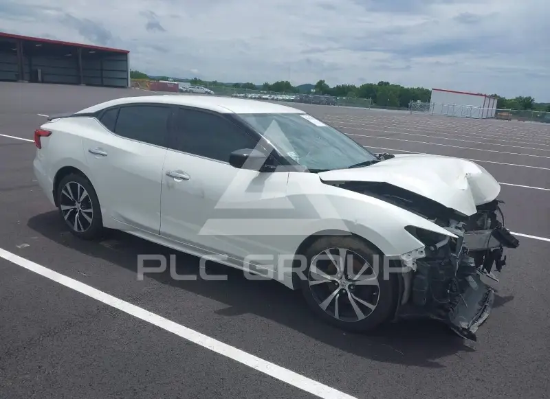 2017 Nissan MAXIMA photo