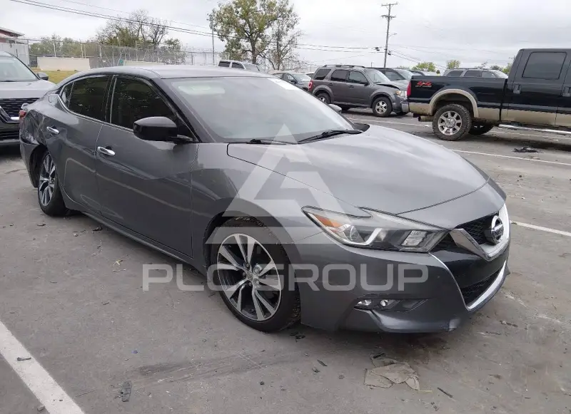 2017 Nissan MAXIMA photo