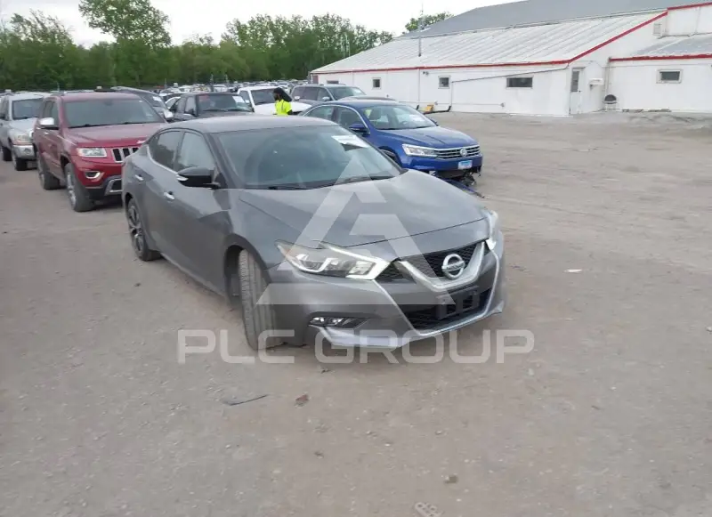 2017 Nissan MAXIMA photo