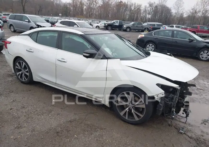 2017 Nissan MAXIMA photo