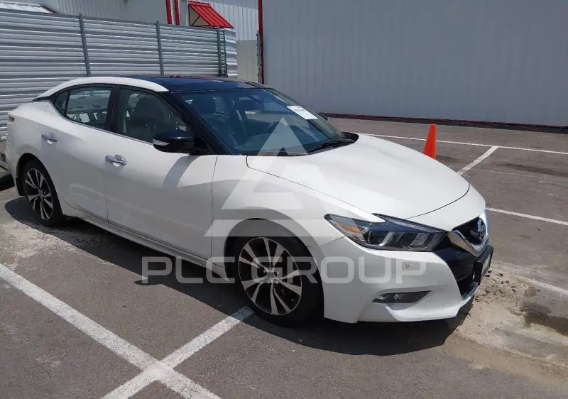 2017 Nissan MAXIMA photo