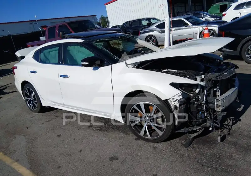 2017 Nissan MAXIMA photo