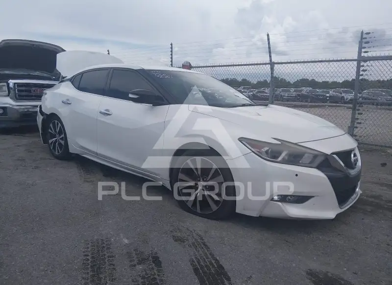 2017 Nissan MAXIMA photo