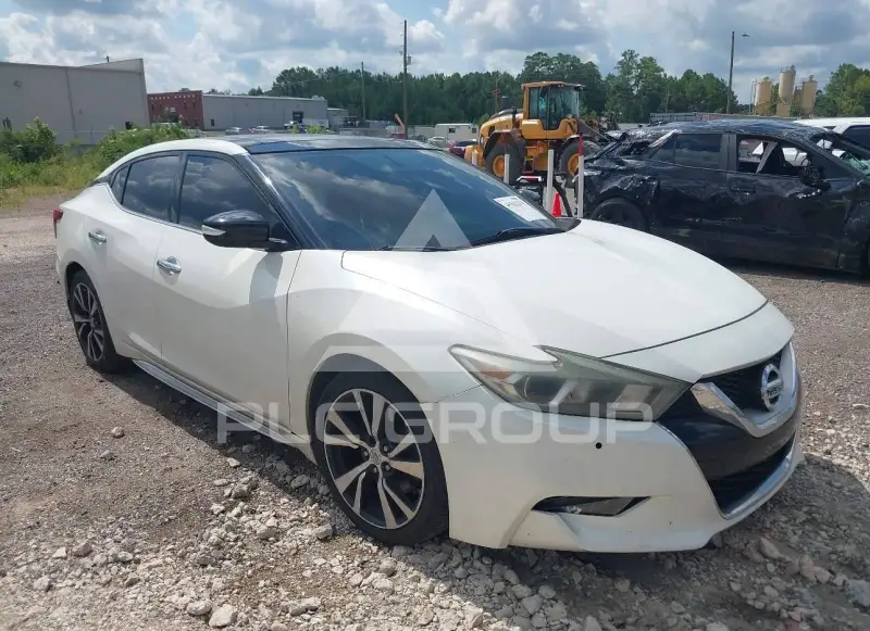 2017 Nissan MAXIMA photo