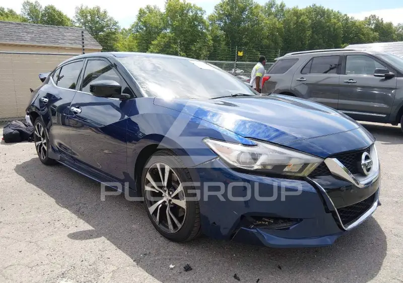 2017 Nissan MAXIMA photo