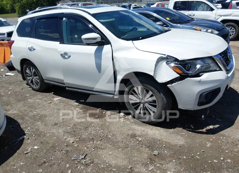 2017 Nissan PATHFINDER фото