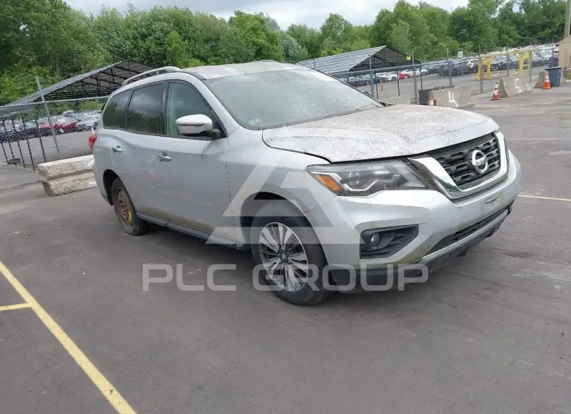 2017 Nissan PATHFINDER фото