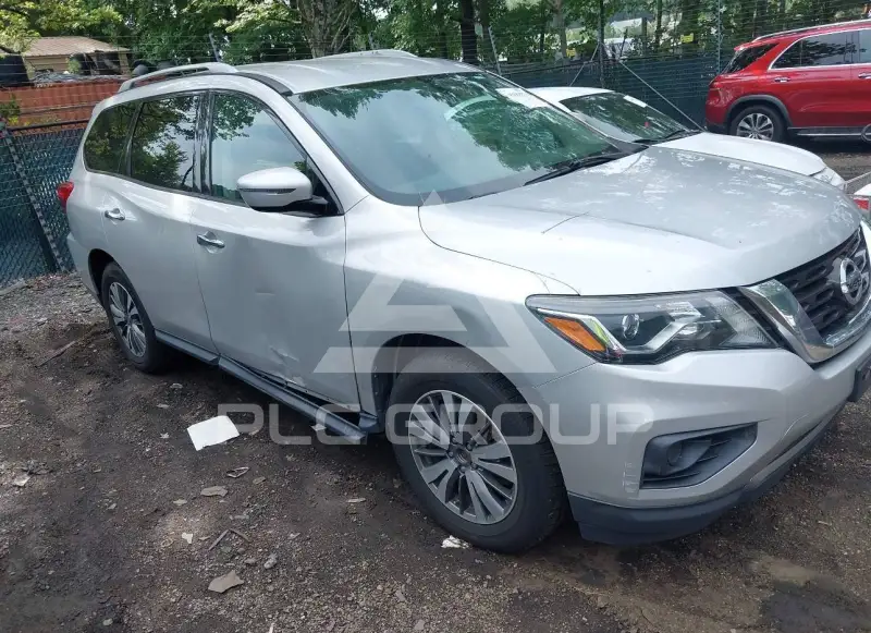 2017 Nissan PATHFINDER фото