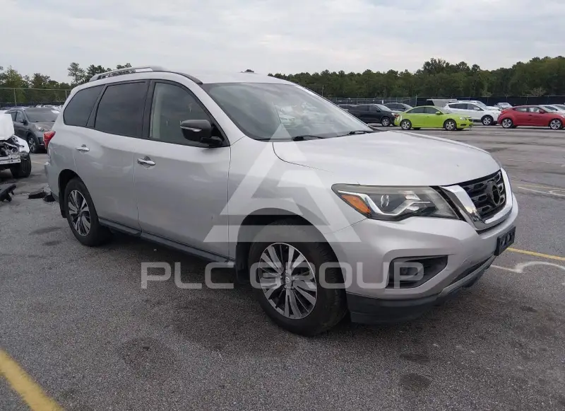 2017 Nissan PATHFINDER фото