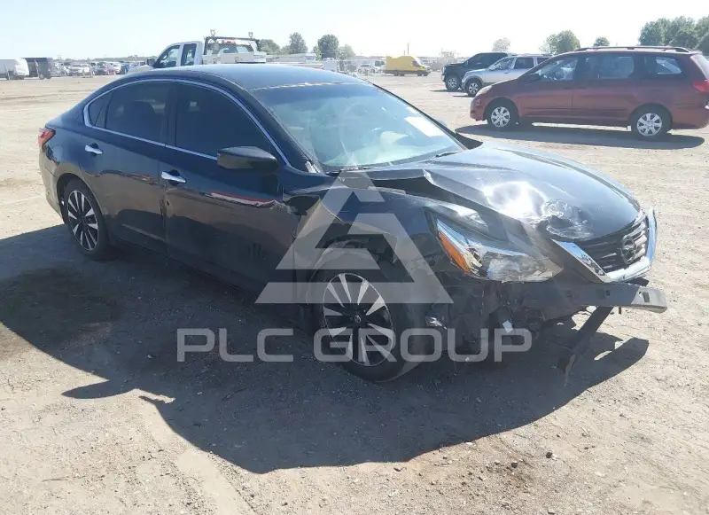 2017 Nissan ALTIMA фото