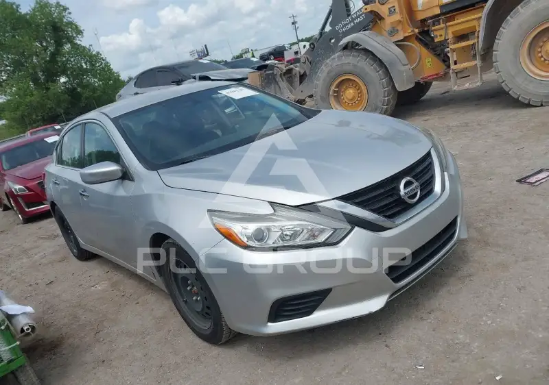 2017 Nissan ALTIMA фото