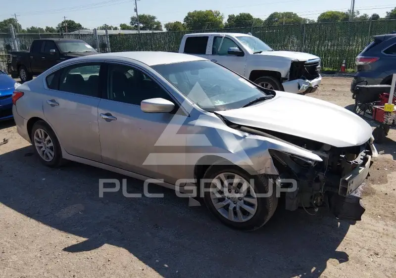 2017 Nissan ALTIMA фото