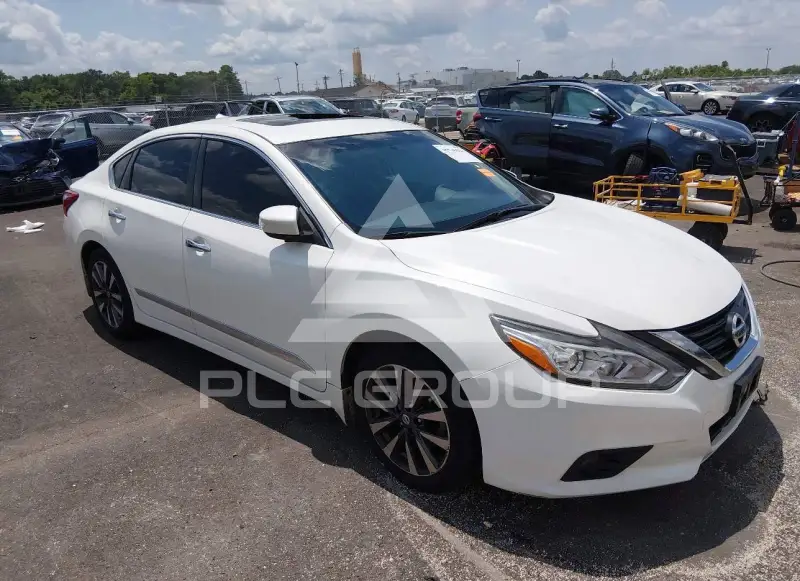 2017 Nissan ALTIMA photo