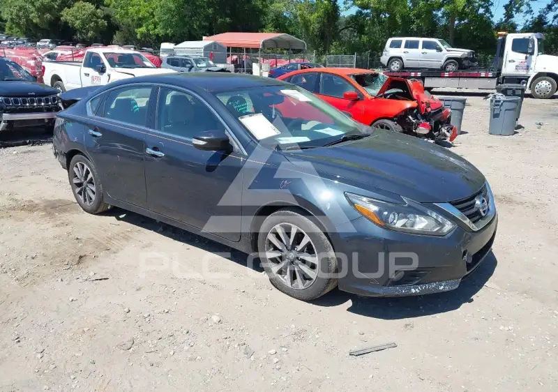 2017 Nissan ALTIMA photo