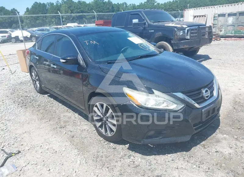 2017 Nissan ALTIMA photo