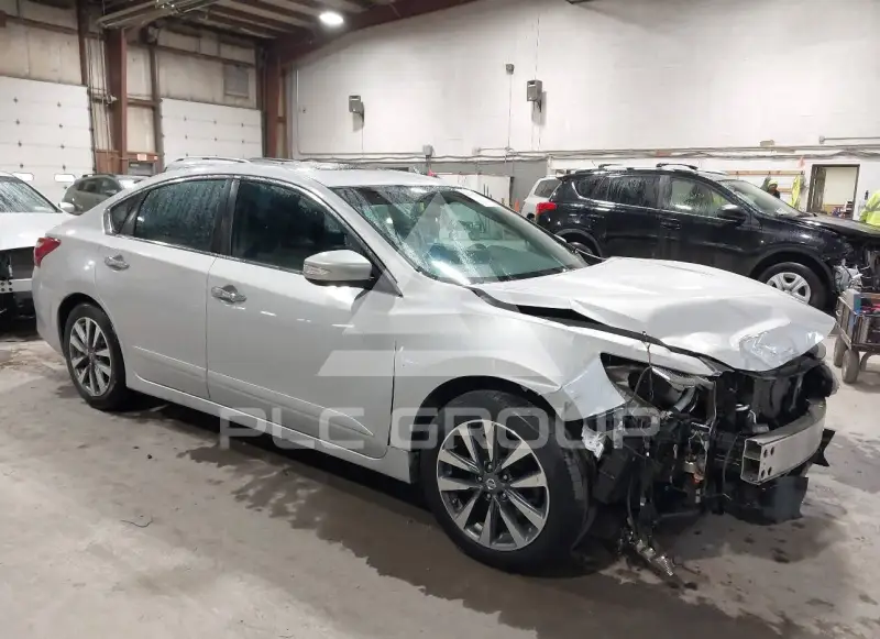 2017 Nissan ALTIMA photo