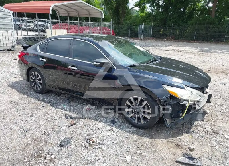 2017 Nissan ALTIMA фото