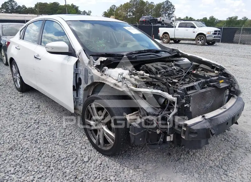 2017 Nissan ALTIMA photo