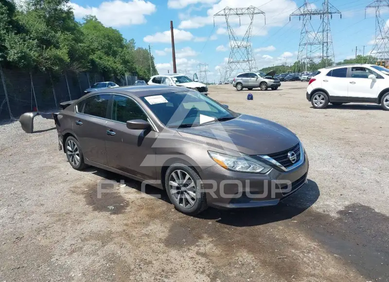 2017 Nissan ALTIMA фото