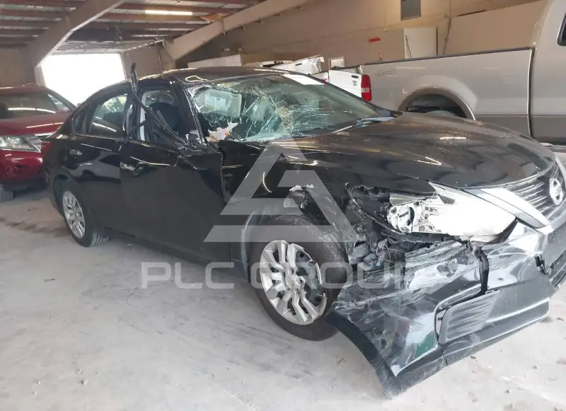 2017 Nissan ALTIMA photo