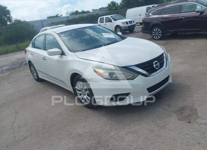 2017 Nissan ALTIMA фото