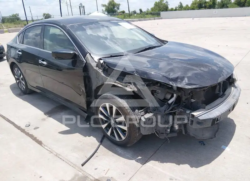 2017 Nissan ALTIMA фото