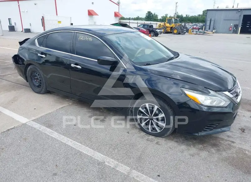 2017 Nissan ALTIMA фото