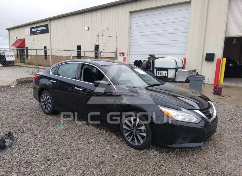 2017 Nissan ALTIMA photo