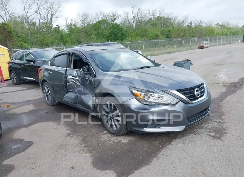 2017 Nissan ALTIMA фото