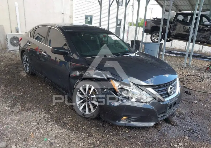 2017 Nissan ALTIMA photo
