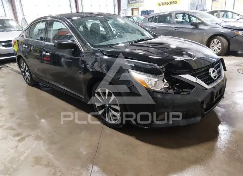 2017 Nissan ALTIMA фото