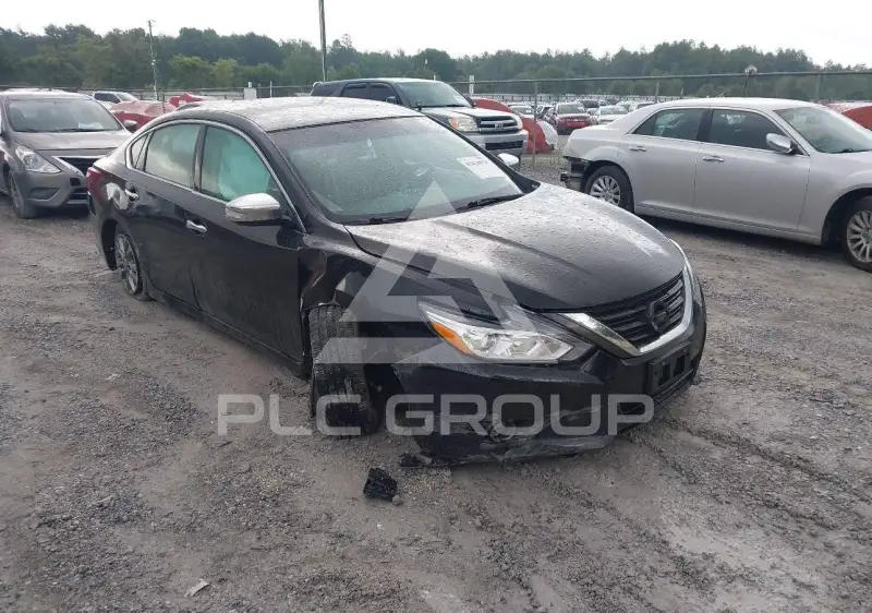 2017 Nissan ALTIMA фото