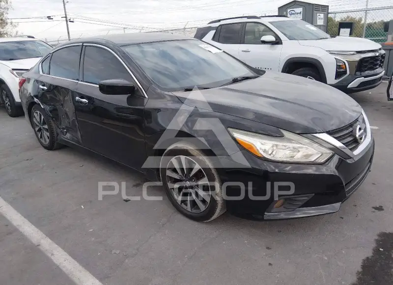 2017 Nissan ALTIMA фото