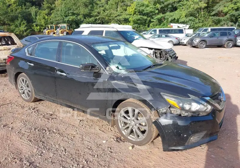 2017 Nissan ALTIMA фото
