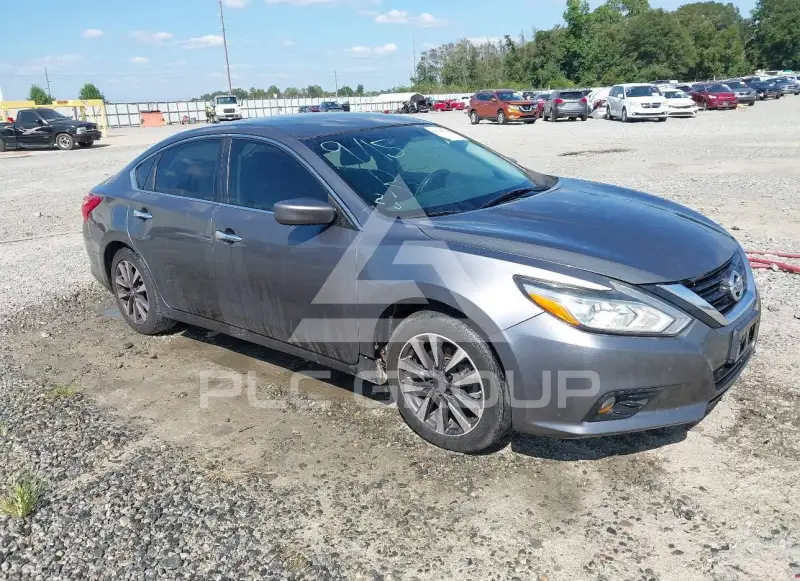 2017 Nissan ALTIMA фото