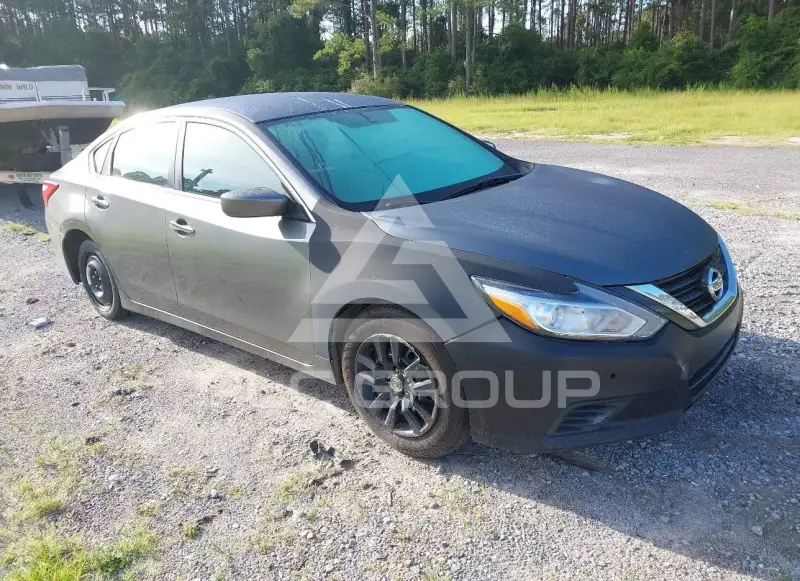 2017 Nissan ALTIMA фото