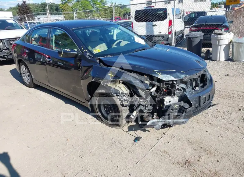 2017 Nissan ALTIMA фото
