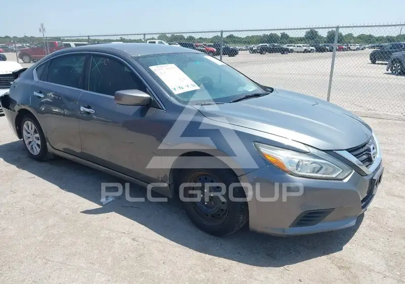 2017 Nissan ALTIMA фото