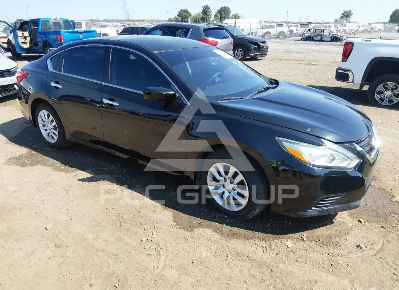 2017 Nissan ALTIMA фото