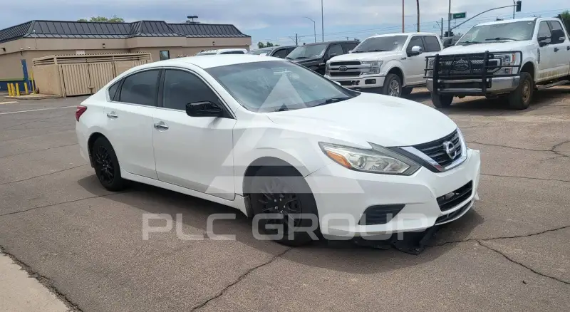 2017 Nissan ALTIMA фото