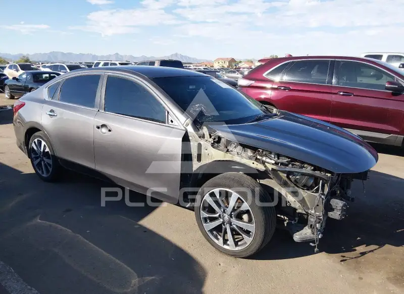 2017 Nissan ALTIMA photo